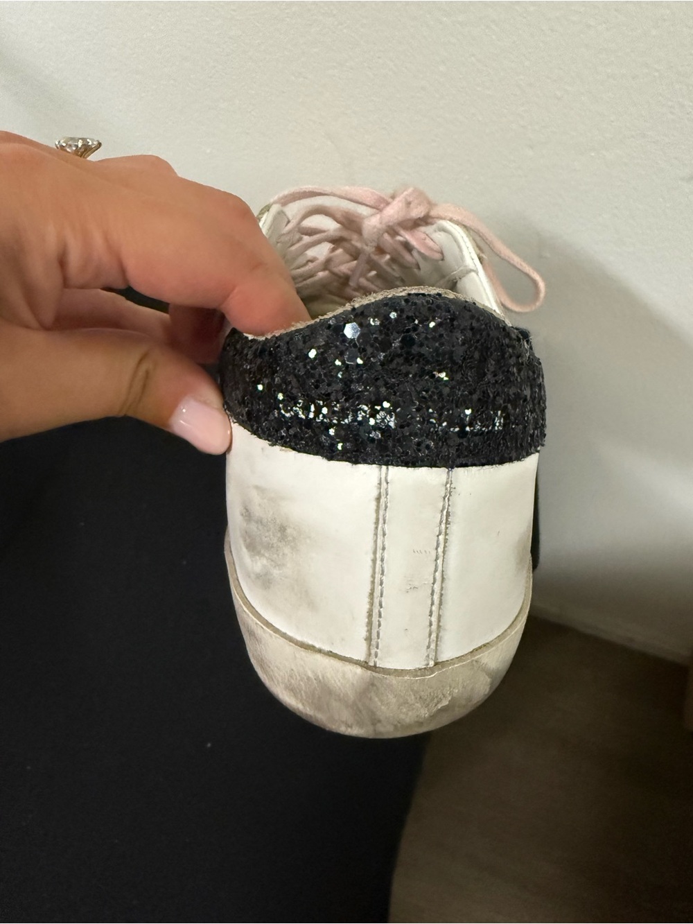 Golden Goose White Leather Low-Top Sneakers with Pink Laces and Leopard Star - Picture 7 of 11